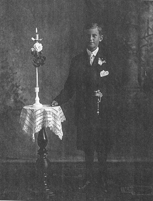 Michael Vogl at first communion, Milwaukee, Wisconsin, 1905?
